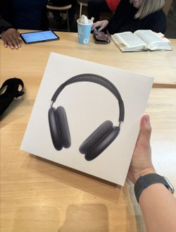 Apple AirPods Max Midnight 