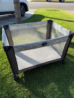 Graco Baby Playpen Play Yard