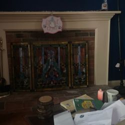Folding Stained glass Fireplace Door/hang Up Rugs With Bars/ Kitty cornered Figurine  Cabinet 