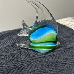 Glass Angelfish Paperweight Blue and Green inside 5 x5 inch