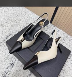 Slingbacks black and beige