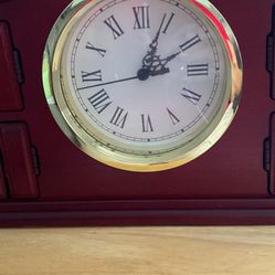 Mantle Clock
