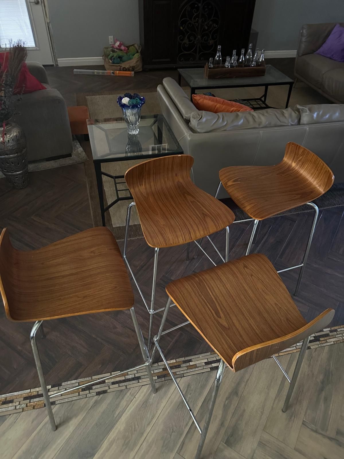 Wooden Bar Stools Set Of 4