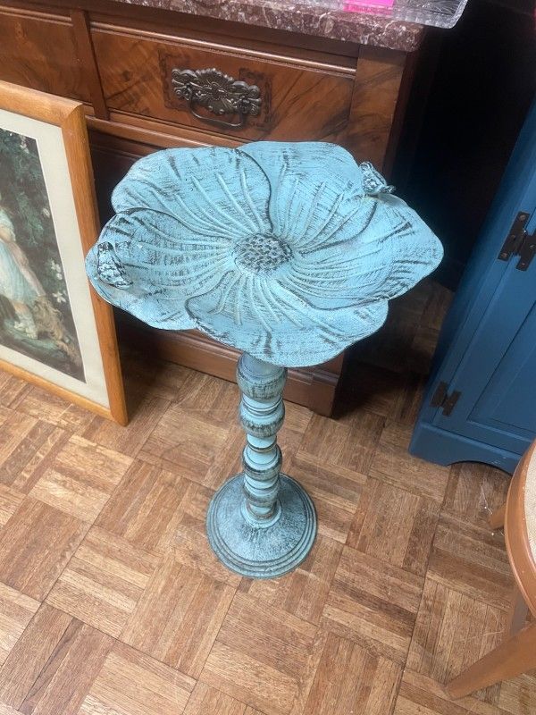 Bird And Flower Bird Bath Garden Decor