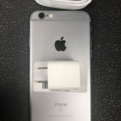 Factory unlocked apple iphone 6s 32gb, Sold with store warranty 