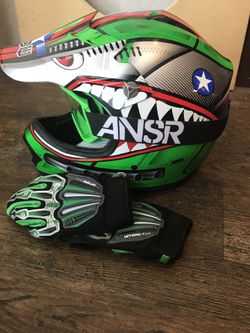 Youth Small BMX Helmet, gloves, and goggles