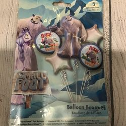 Small Foot 5 Balloons Bouquet -NEW 