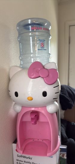 Hello Kitty Beverage Dispenser