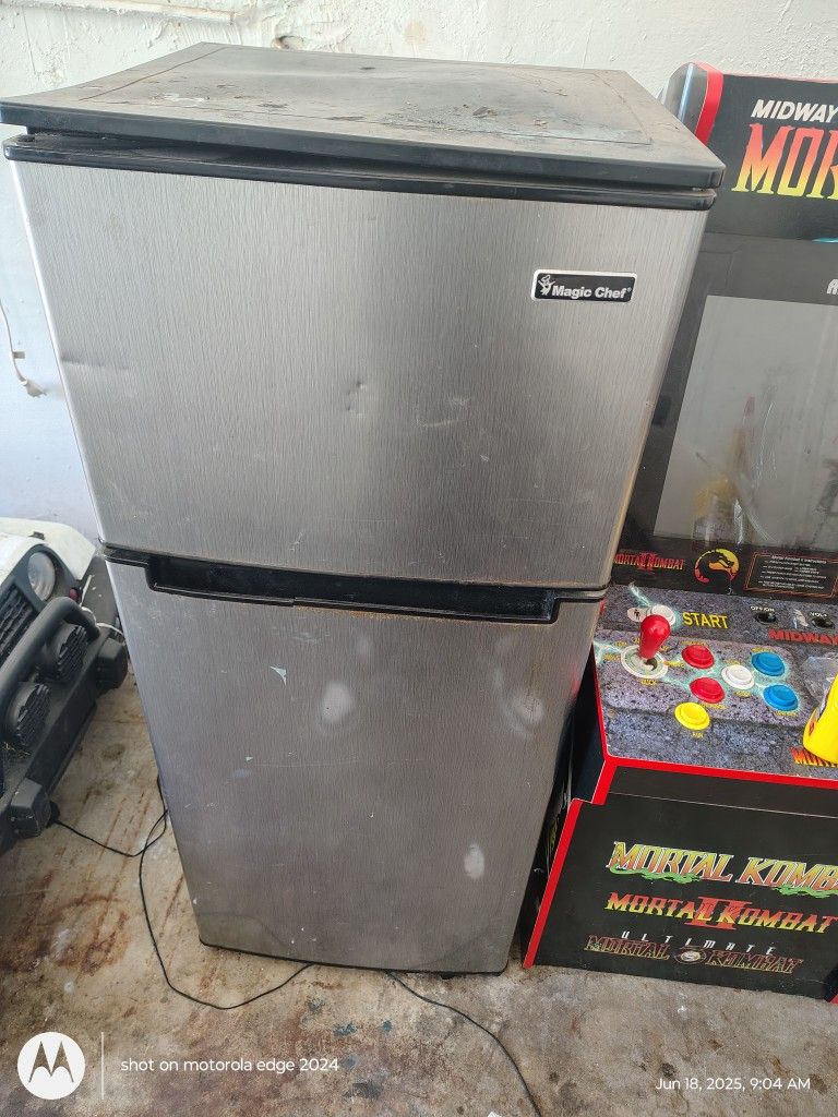 Refrigerator Magic Chef