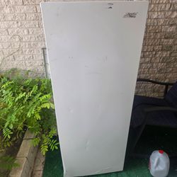 Stand up deep freezer for sale