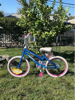 20 INCH HUFFY SEASTAR GIRLS BIKE