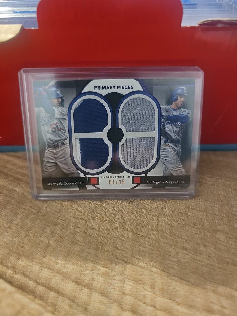 Mookie Betts/Freddie Freeman Baseball Card