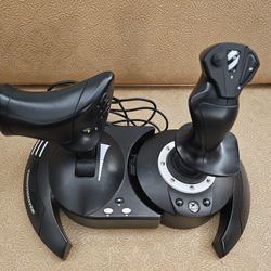 Thrustmastet Hotas Flight Stick And Throttle For Xbox One Series S And X