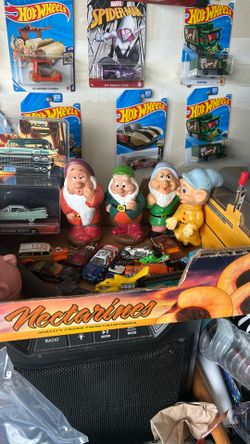 Sleepy happy dopey grumpy