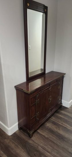 Buffet & Matching Mirror Set