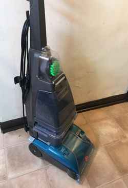 Carpet cleaner