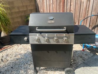 Dyna-Glo Barbecue
