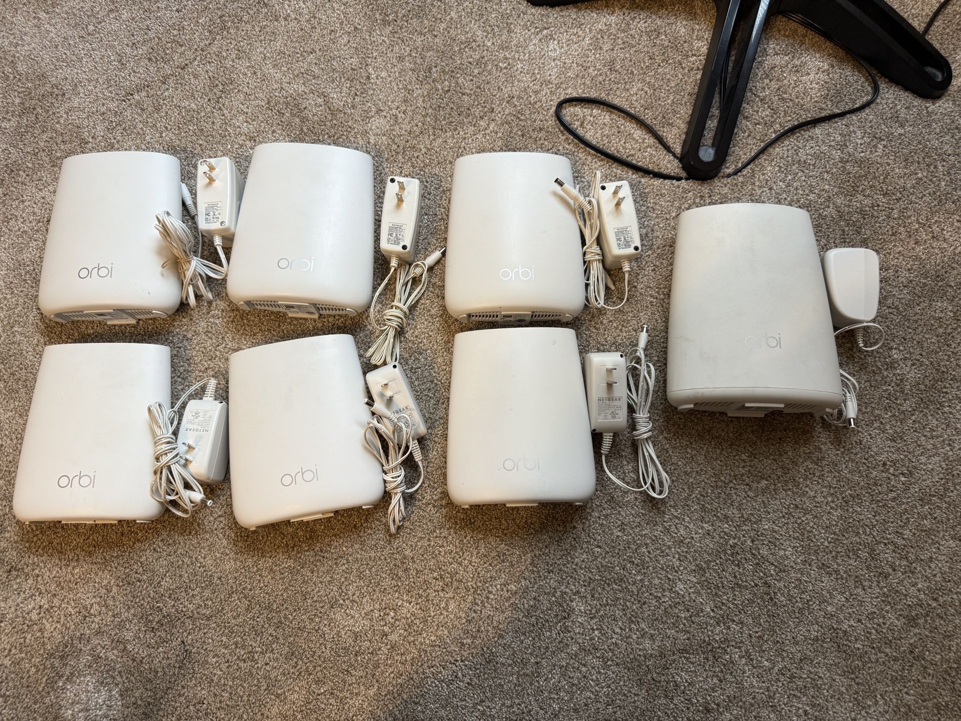 Orbi WiFi Mesh System - 1 router & 6 satellites.