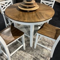 Brand New Dining Table With 4  Chair