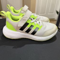 Boy Adidas Cloud Foam Shoes