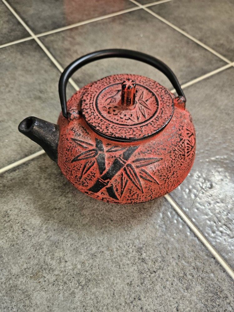 Japanese Tetsubin Tea Kettle