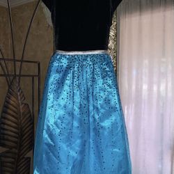 Girls Dress ❄️size 8