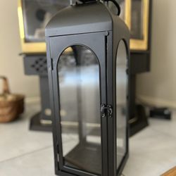 Black Metal Candle Holder With Glass Sides