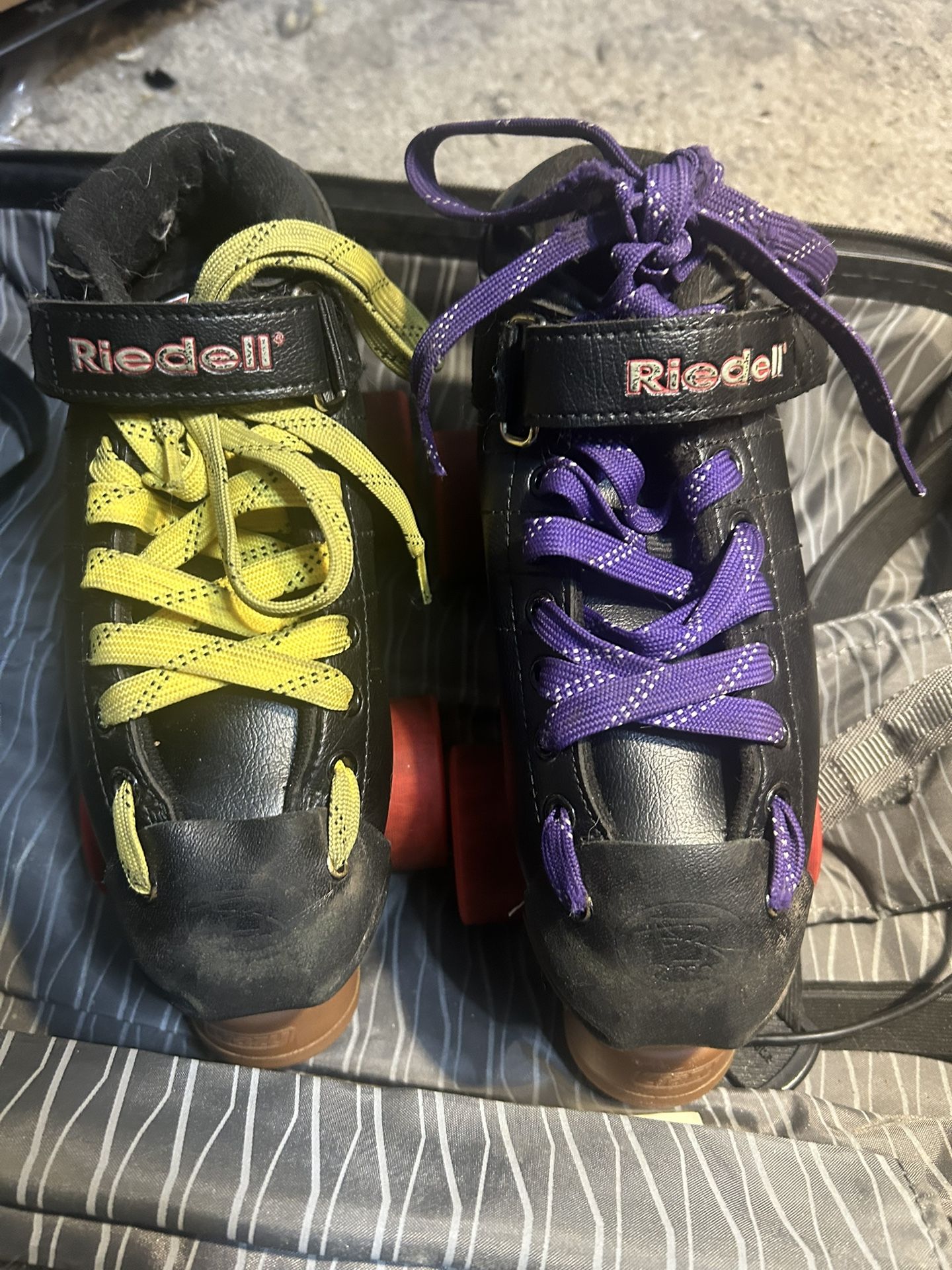 Riedell R3/Cayman Indoor roller derby roller skates, Men's size 5