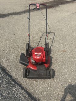 Troy built self propelled mower