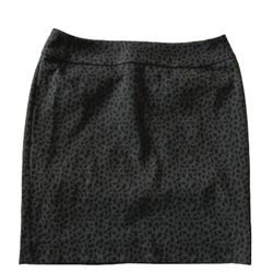 Women's Halogen Pencil Skirt Black Animal Print Stretch Knee-Length Size 12