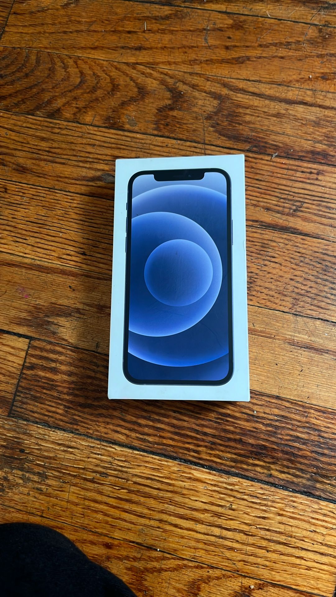 iPhone 12