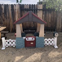 Kids Outdoor  Play House 