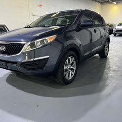 2016 Kia Sportage $995 DOWN 