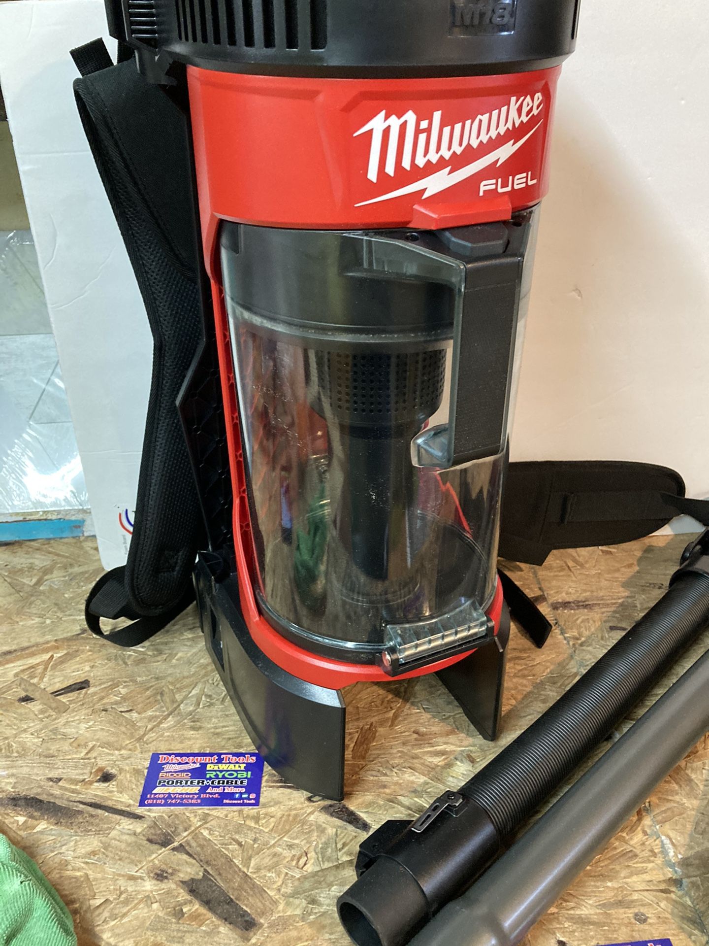 Milwaukee M18 FUEL 18-Volt Lithium-Ion Brushless 1 Gal. Cordless 3-in-1 Backpack Vacuum (Tool-Only)