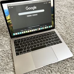 256 GB MacBook Air 