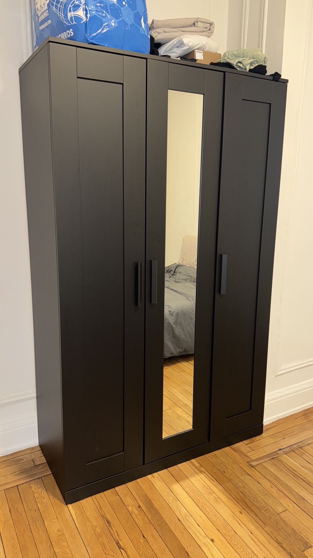 wardrobe