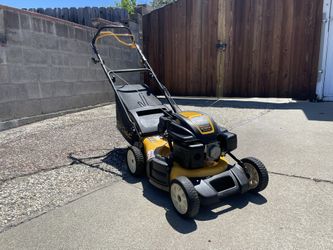 Cub Cadet 21 Self Propelled Lawn Mower Lawnmower for Sale in Concord CA OfferUp