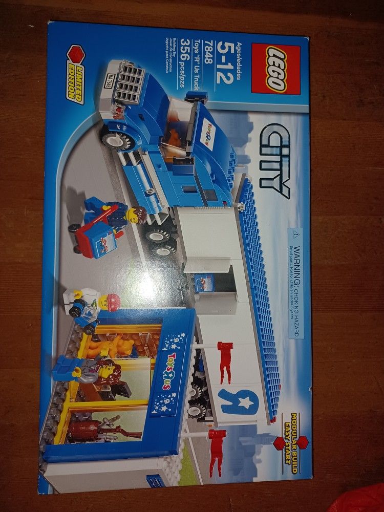 New Sealed Limited Edition Lego City Toys R US Truck for Sale in