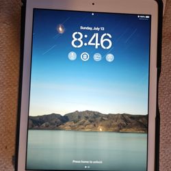 iPad 6 Wifi+Cellular 32 GB WITH foldable hard case AND Apple Pencil