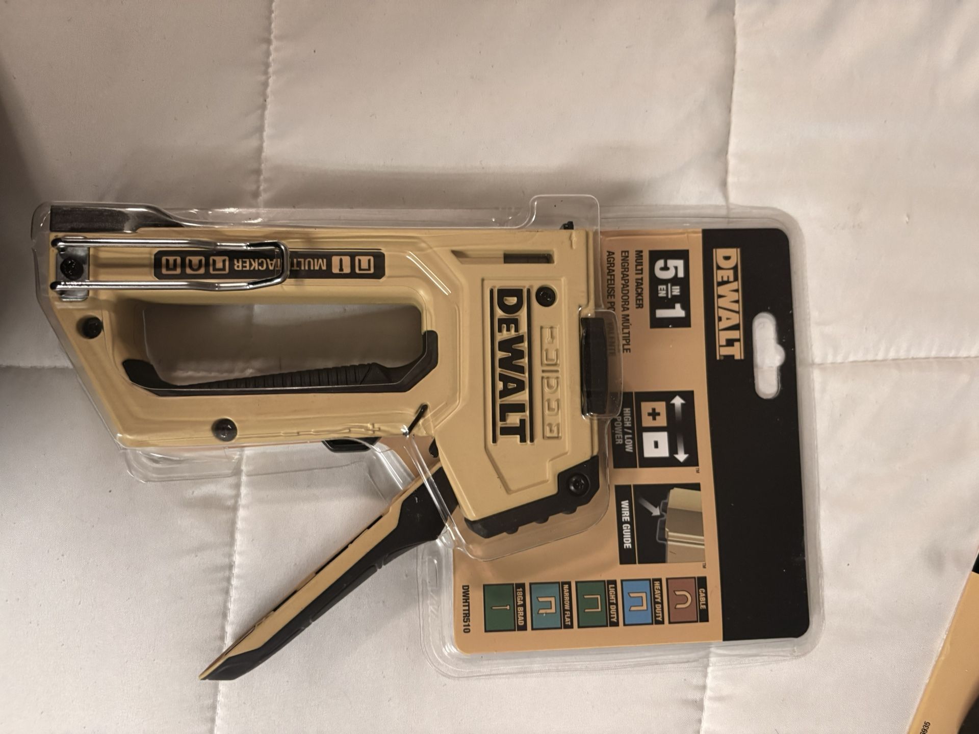 Dewalt Staple Gun