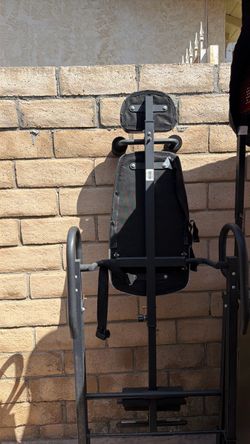 Pooboo inversion table
