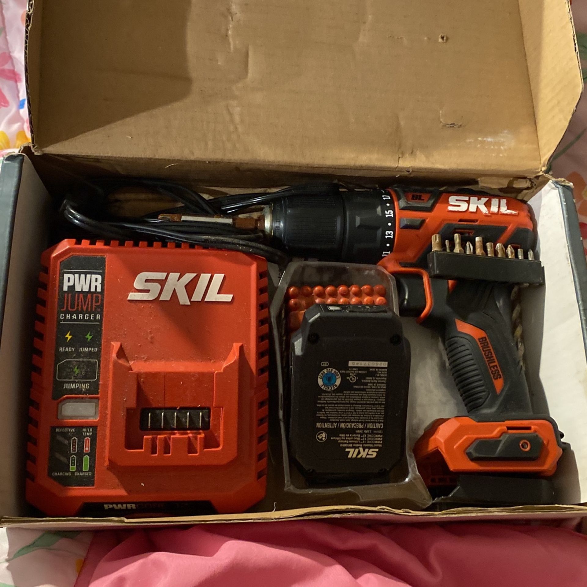 skill brushless 12v drill driver kit