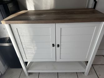 Cabinet Storage