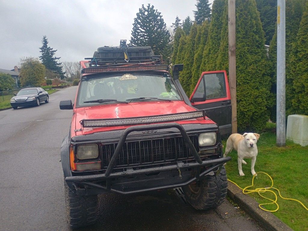 1987 Jeep Cherokee