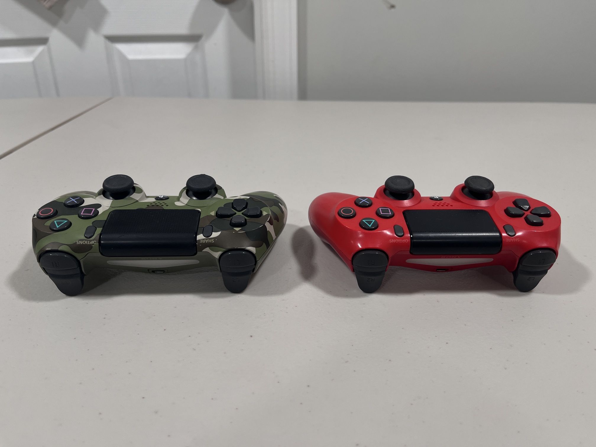 2 PS4 Controllers – Both Work Great, No Stick Drift
