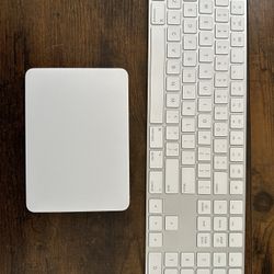 Apple Magic Trackpad And Keyboard