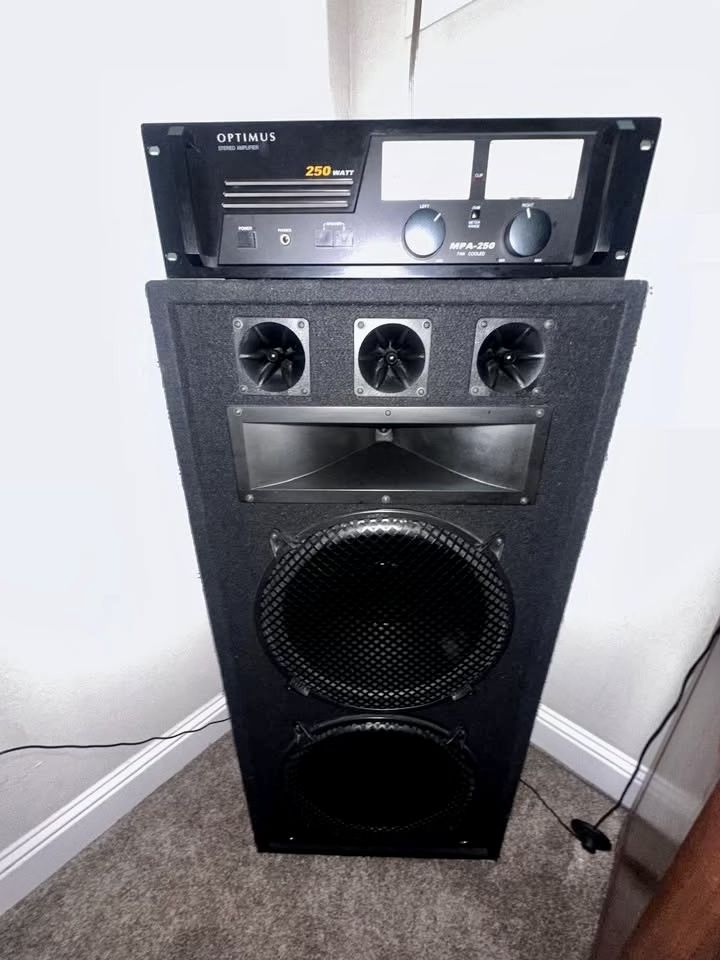 DJ/ or Custom Karaoke And Monitor Speakers, Receiver And Tape Deck