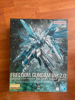 Bandai MG 1/100 Freedom Gundam Ver.2.0 Clear Blue