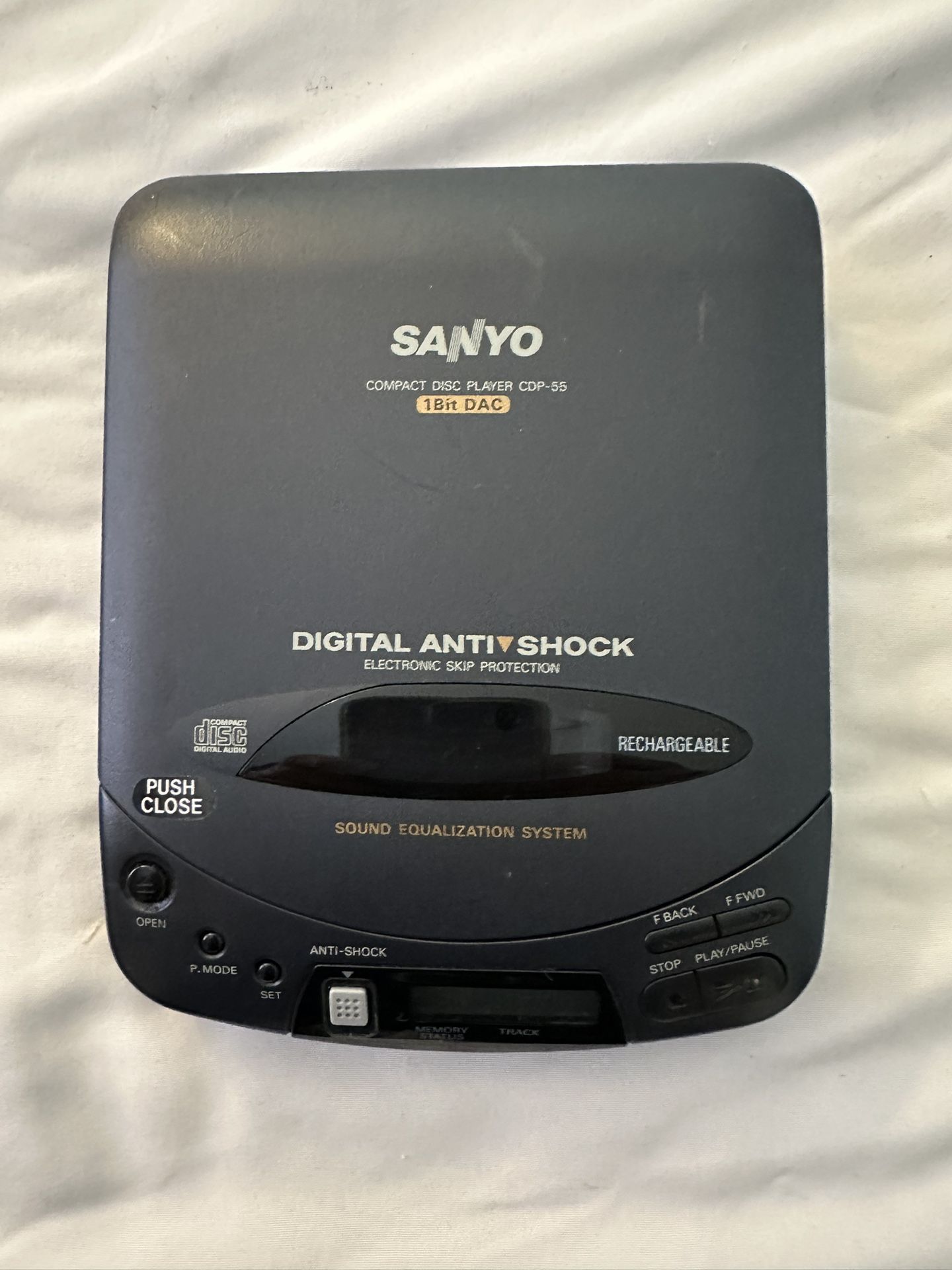 Sanyo Portable CD Player & Click Case