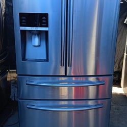 Refrigerator Samsung 